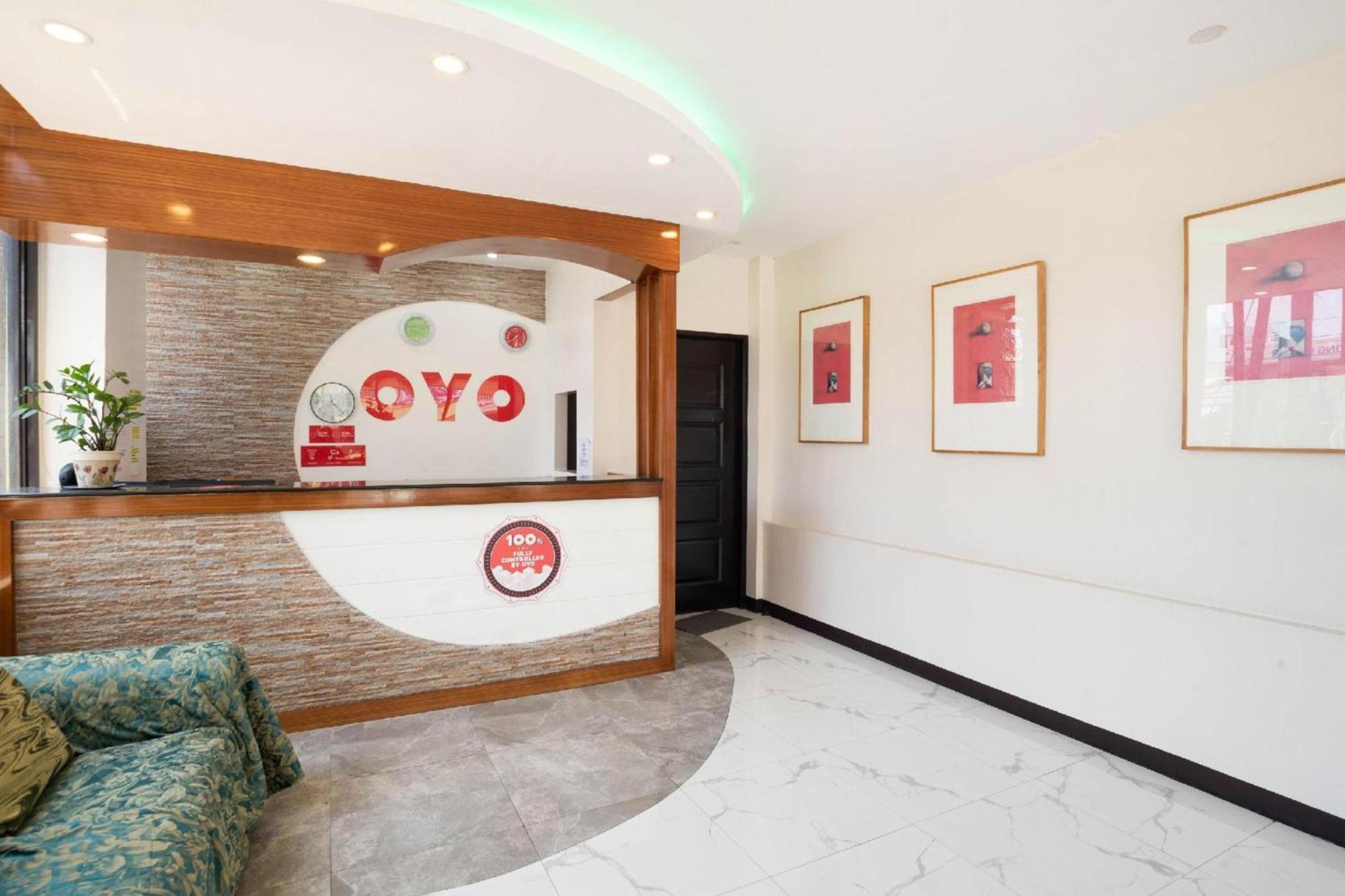 Oyo 195 Ranchotel - Binan Екстериор снимка